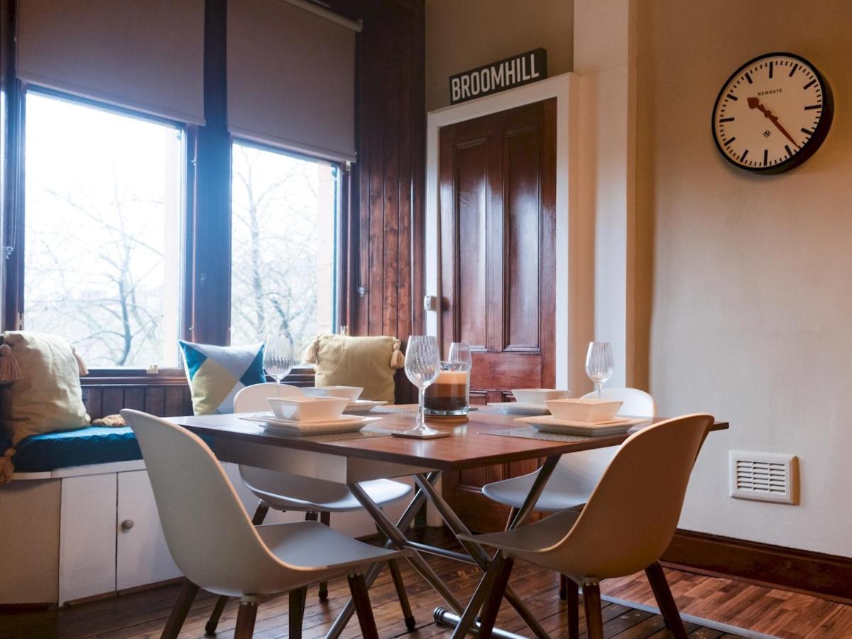 Pass The Keys Beautiful, Traditional 2 Bed Flat W Free Parking Glasgow Exteriör bild