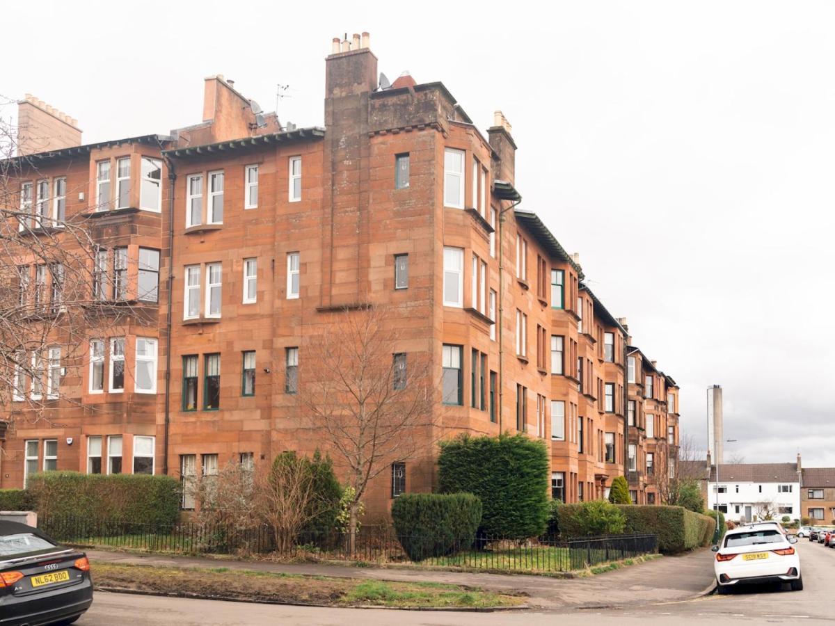 Pass The Keys Beautiful, Traditional 2 Bed Flat W Free Parking Glasgow Exteriör bild
